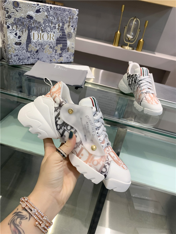 Dior Shoes-W-283