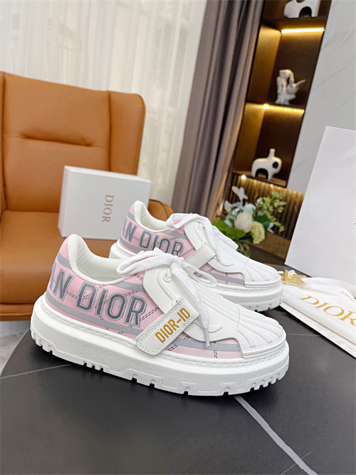 Dior Shoes-W-297