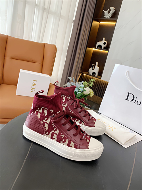Dior Shoes-W-324