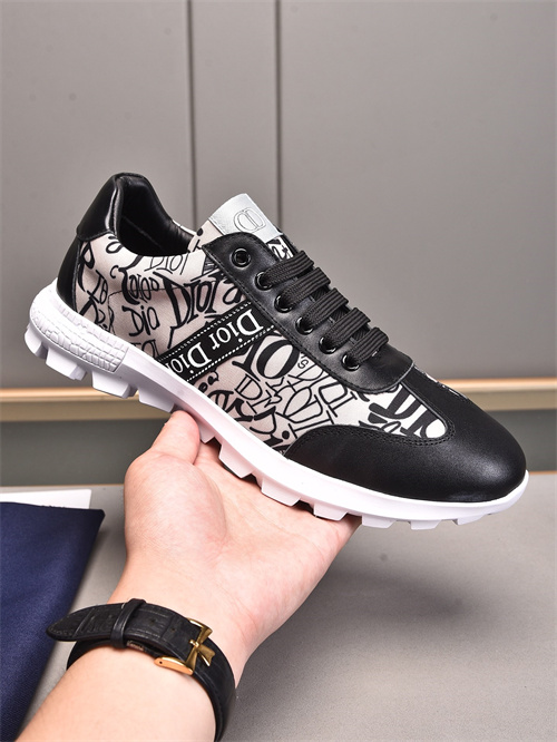 Dior Shoes-M-617