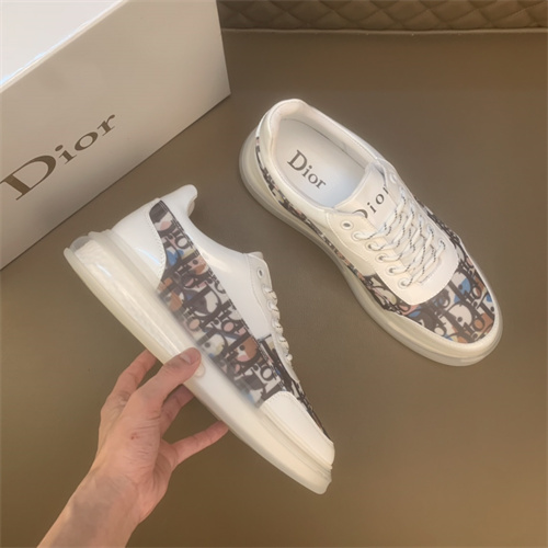Dior Shoes-M-673