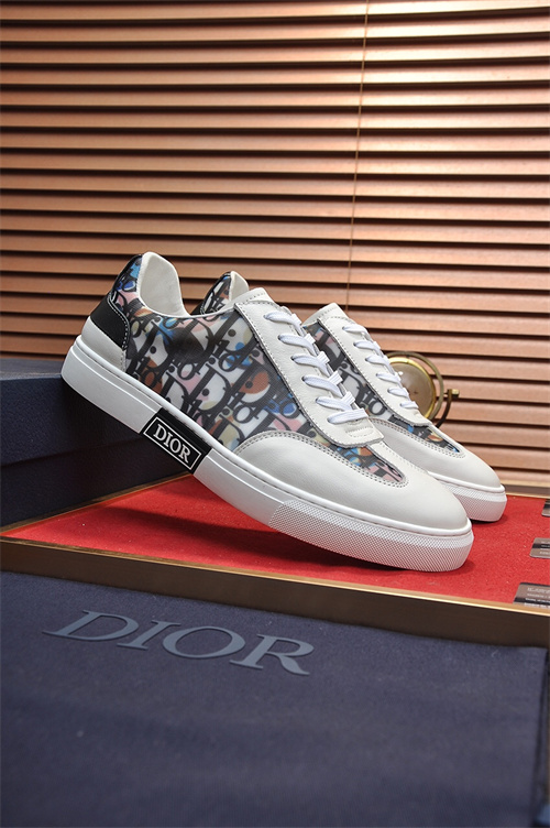 Dior Shoes-M-679
