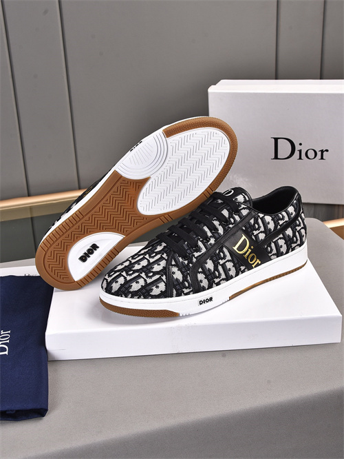 Dior Shoes-M-865