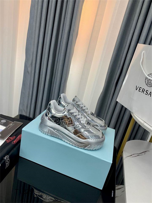 Versace(AAA)Shoes-M-883